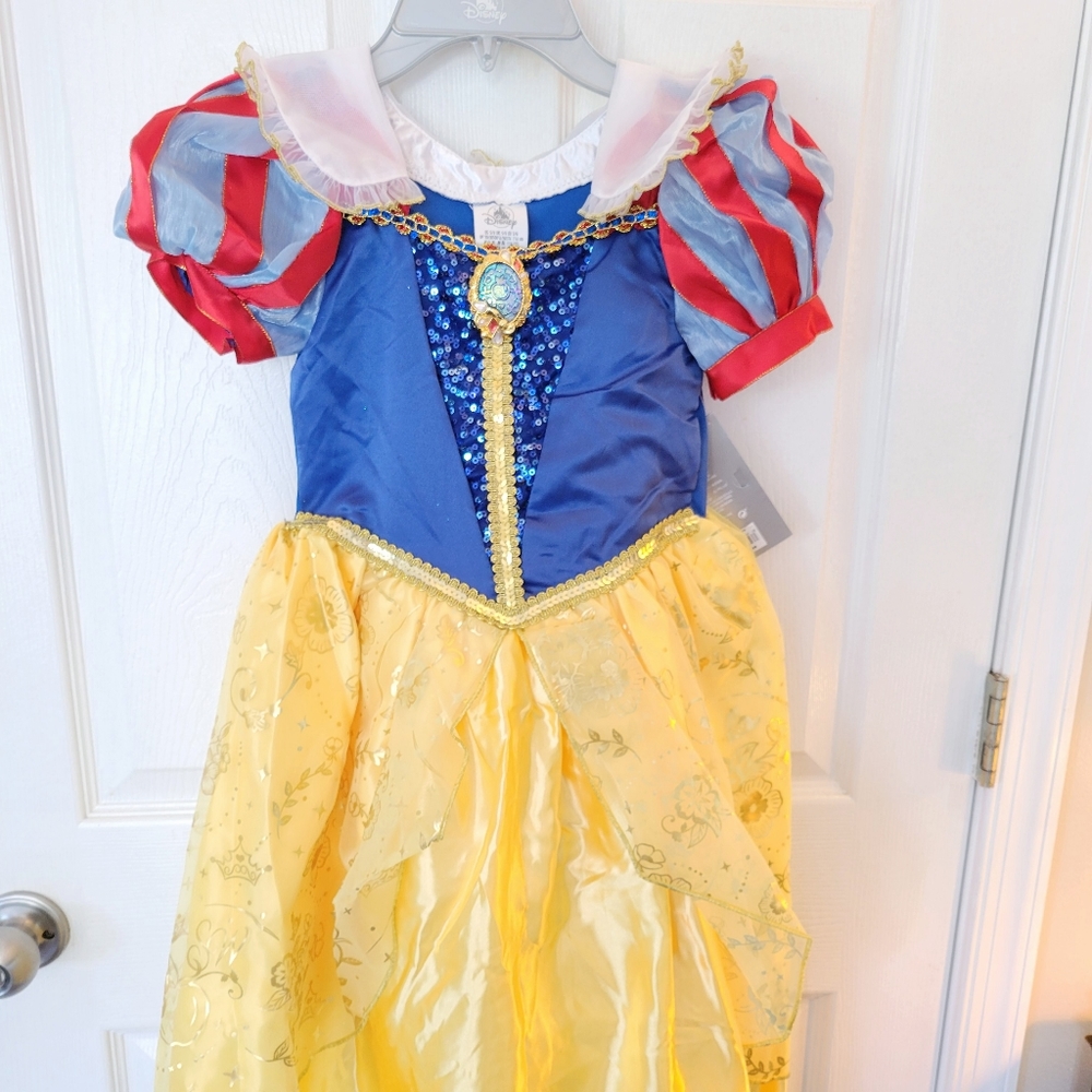 Authentic Disney Snow White dress size 5/6